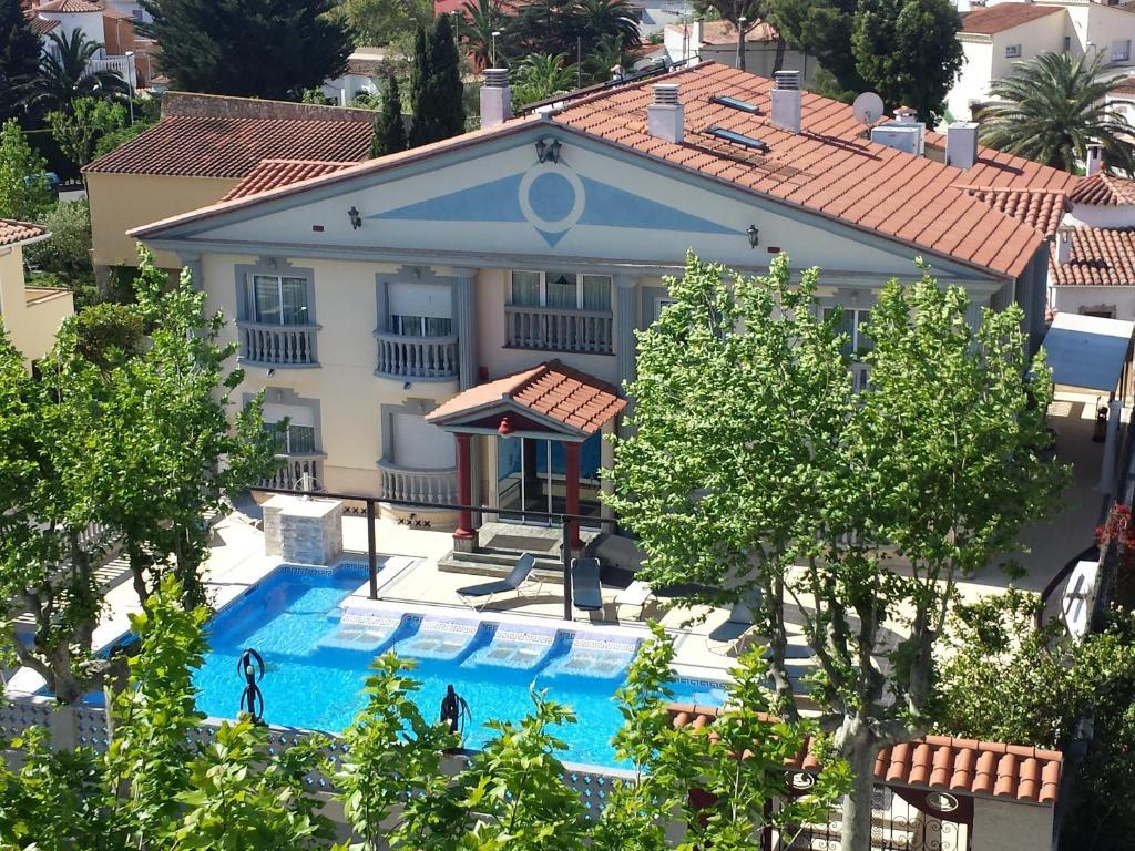 Hotel Portofino Empuriabrava Bagian luar foto