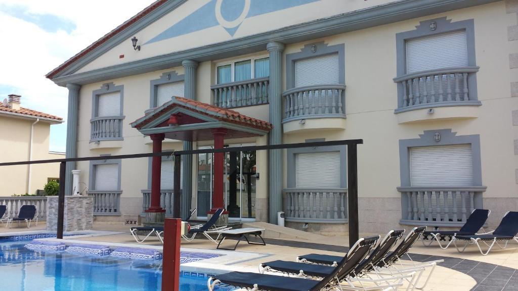 Hotel Portofino Empuriabrava Bagian luar foto